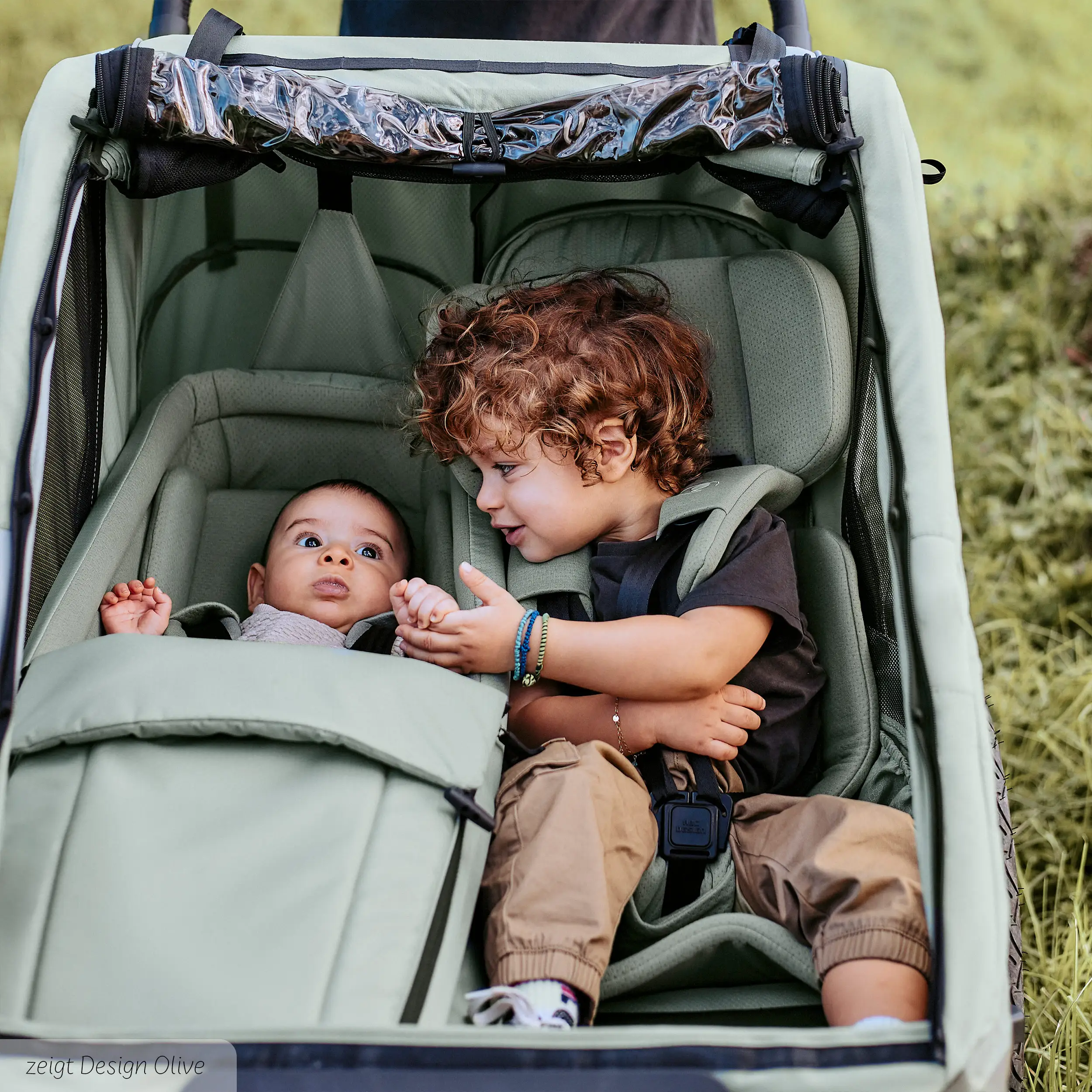 Remorque à vélo Tour 2 avec 2 sièges confortables et roues gonflables - Falcon
