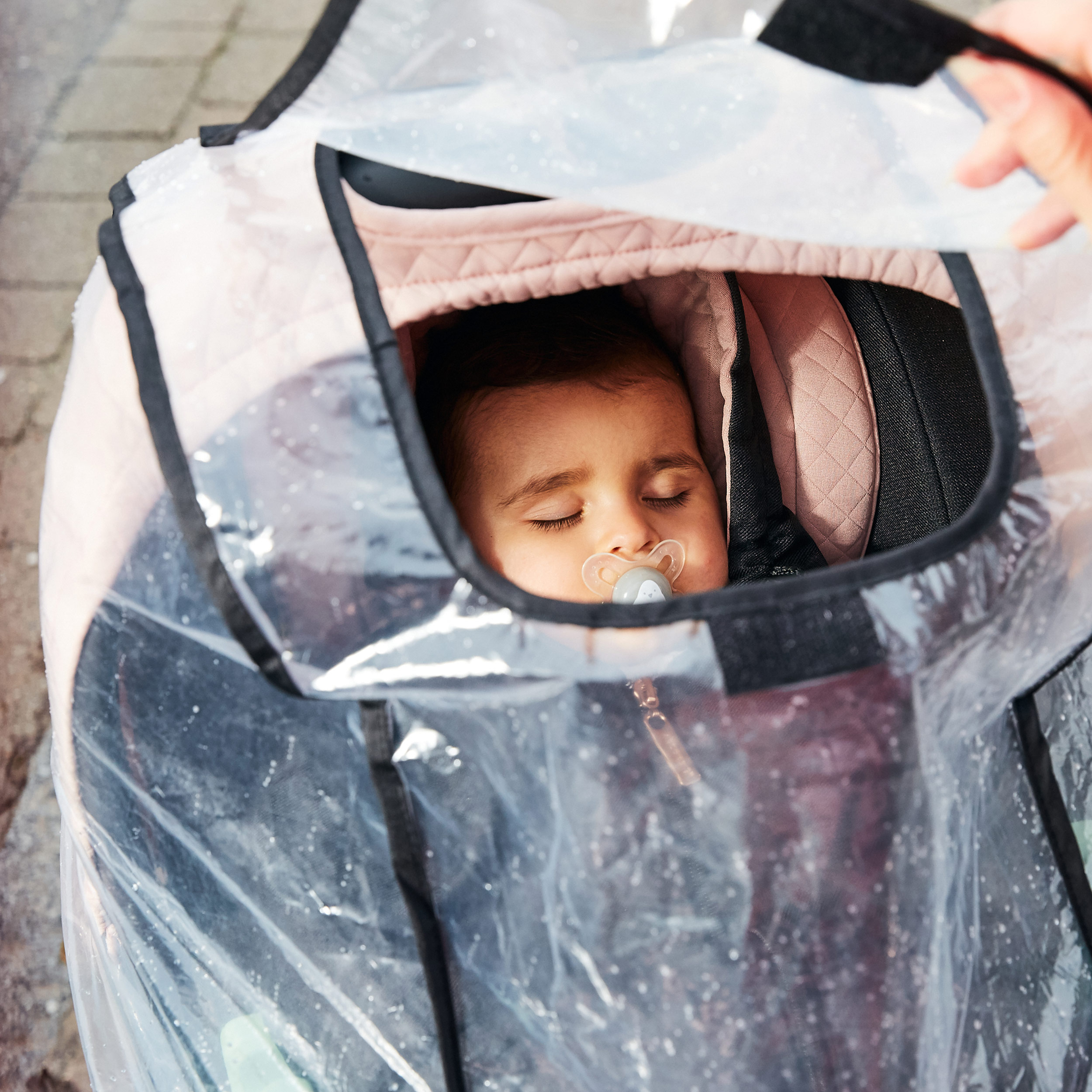 Regenschutz für Babyschale Tulip