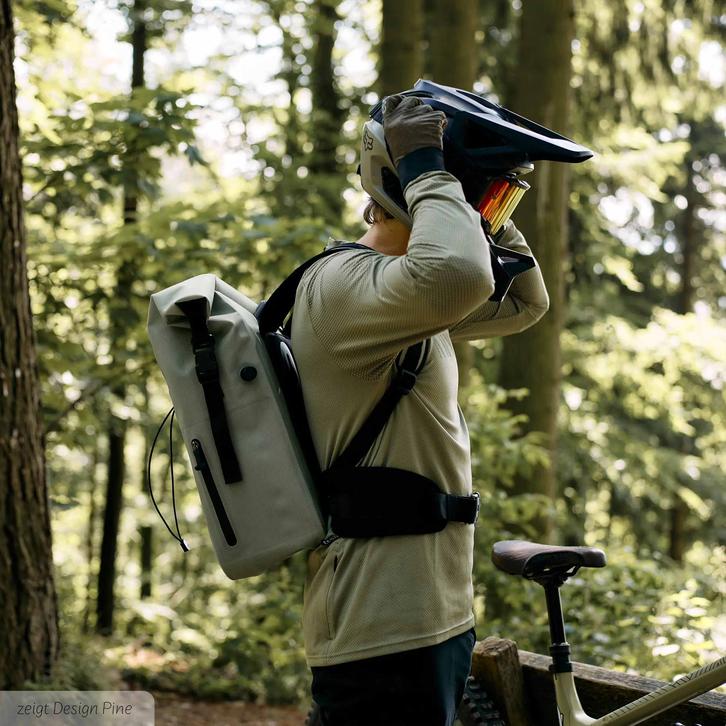 Premium Outdoor-Rucksack Lausanne 20L für Stadt & Natur - Ink