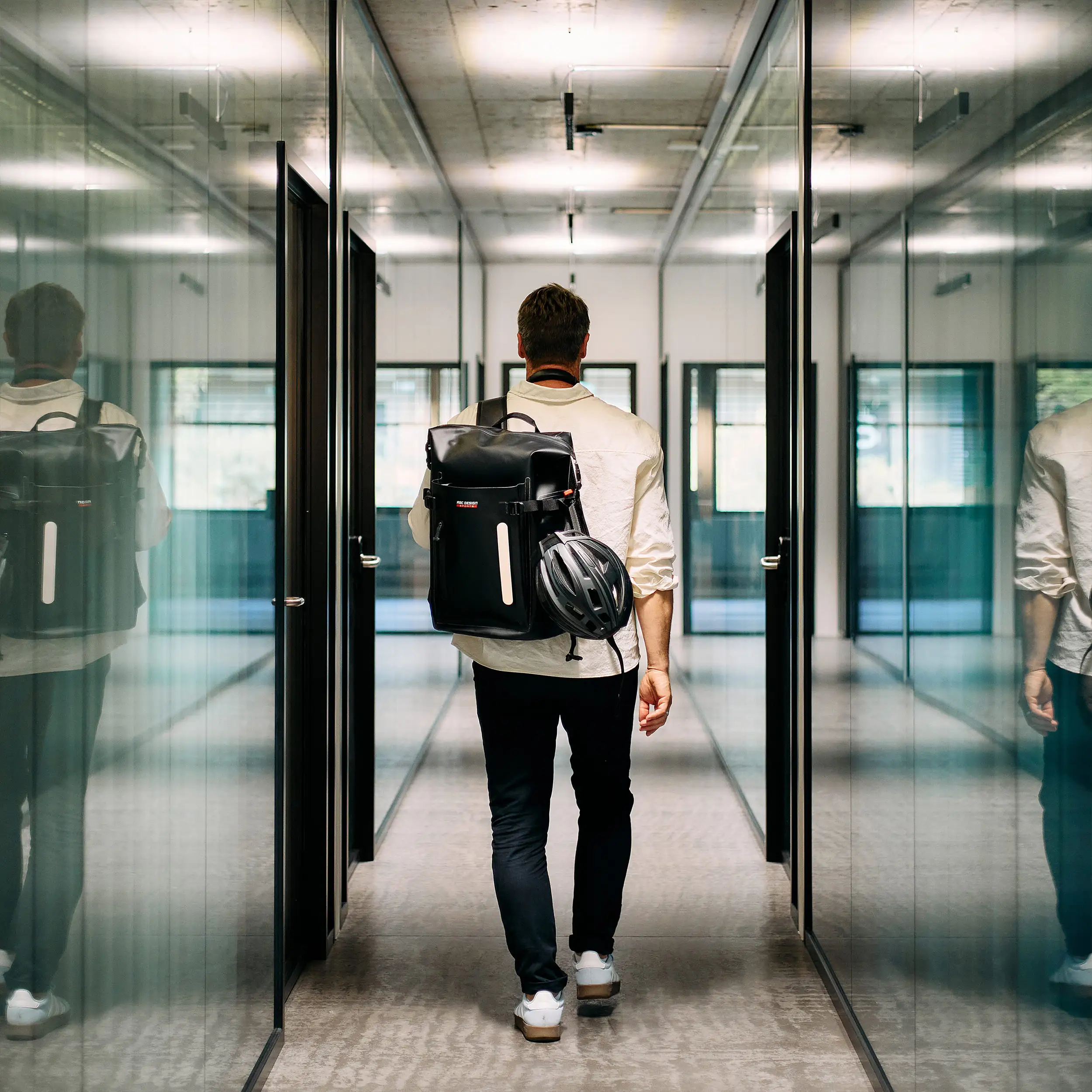 Rucksack Zürich 24L für den Alltag & Büro - Ink