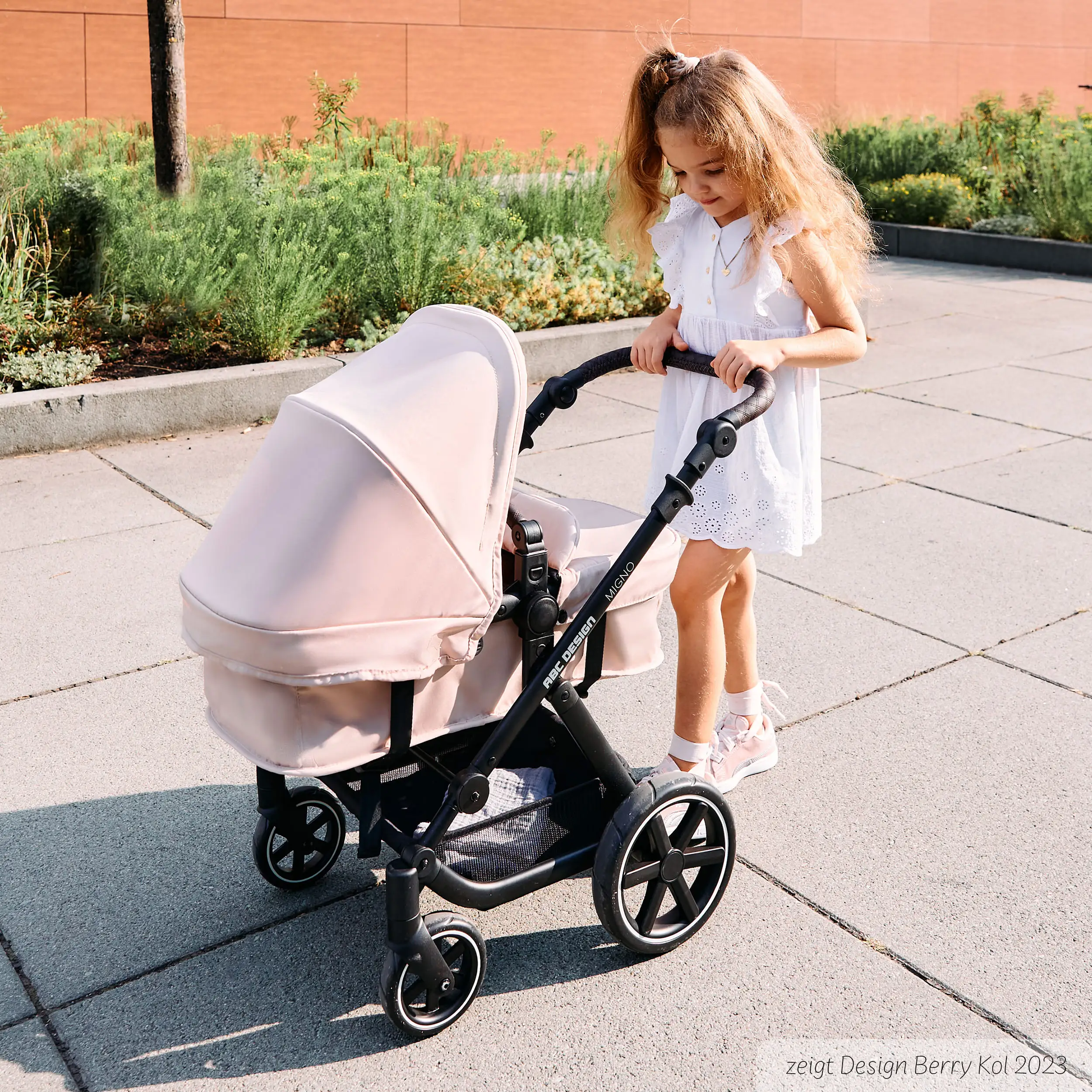 Puppenwagen Migno - Berry