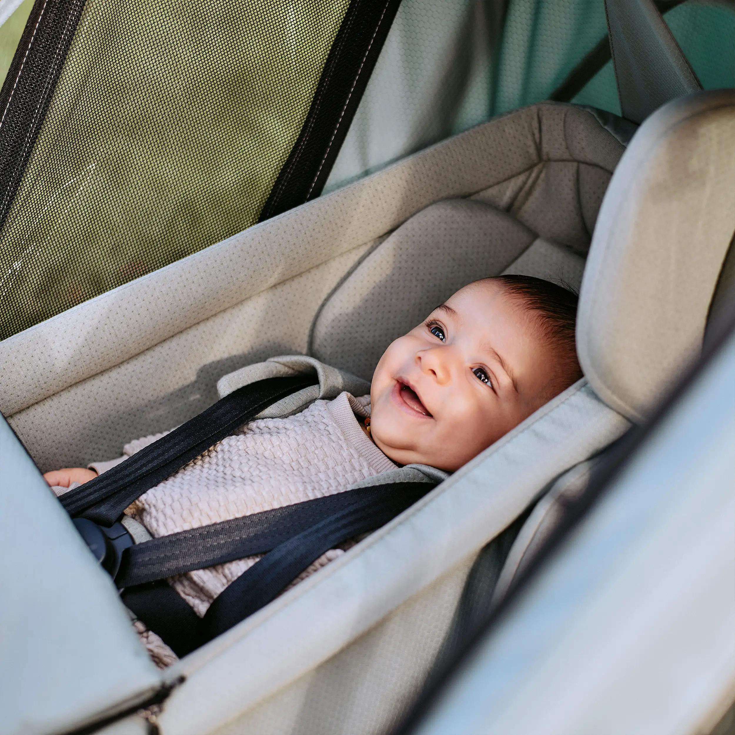 Neugeboreneneinsatz für Fahrradanhänger Tour - Olive